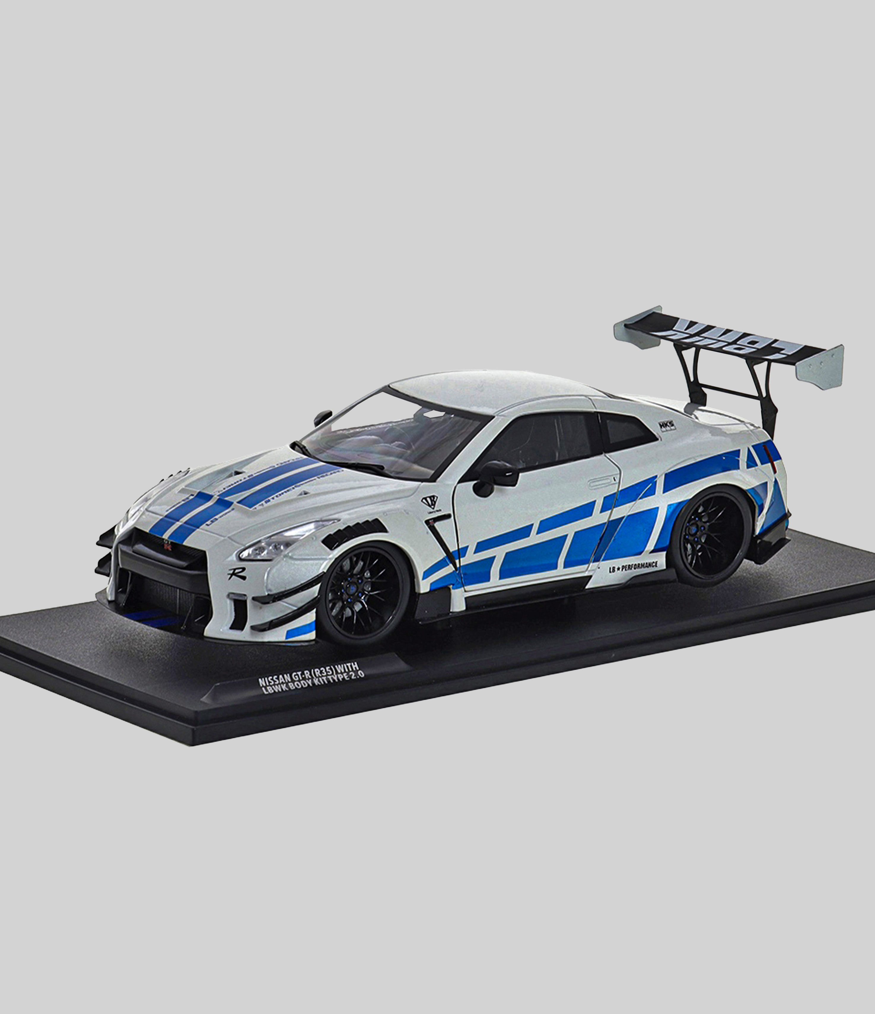 Miniatura Fênix GTR R35